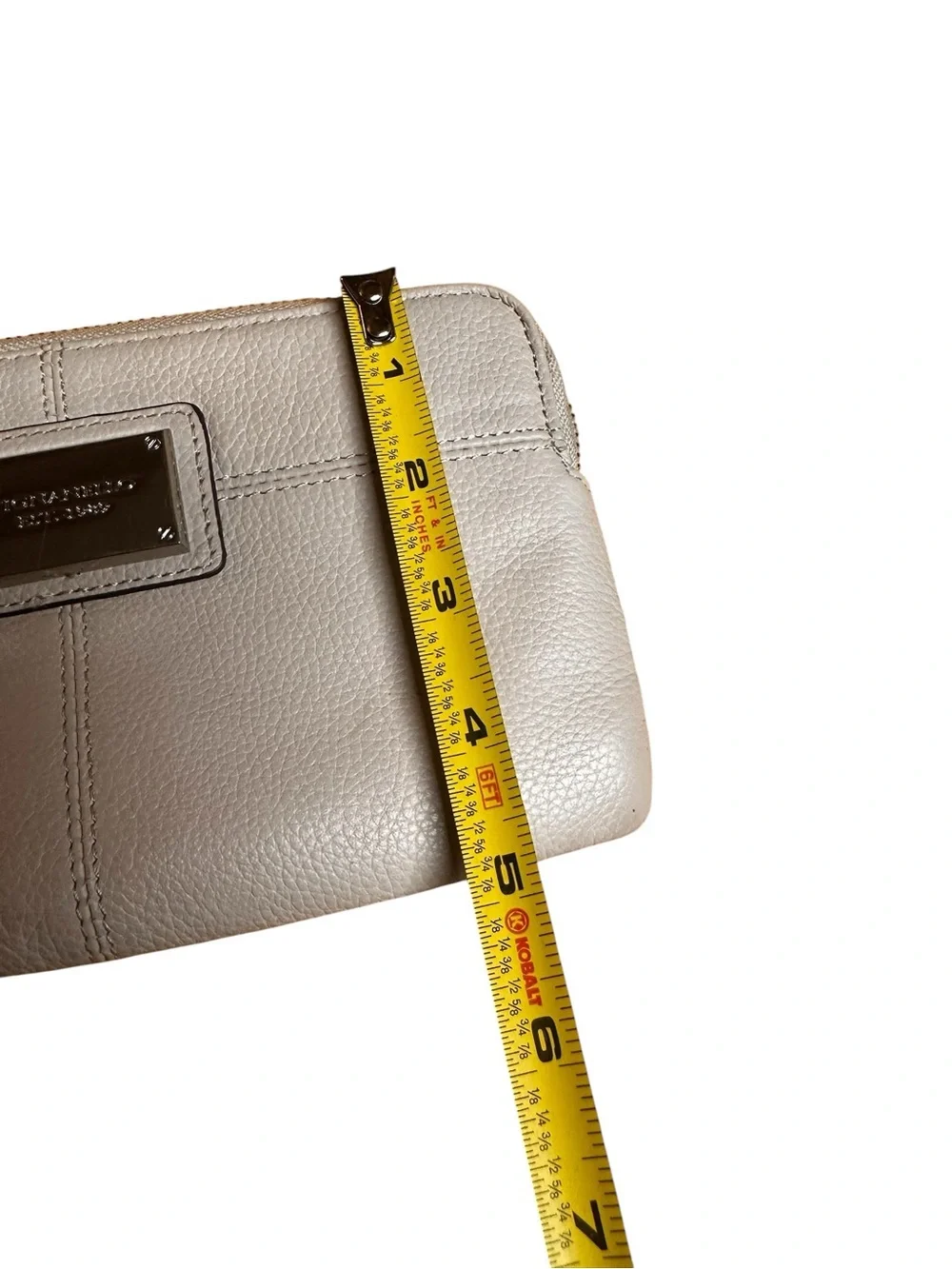 Tignanello Genuine Leather Wristlet Wallet Divider Organizer Outer Pocket Beige